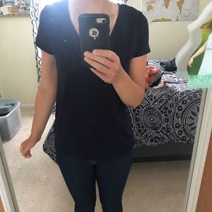 Gap essential v neck